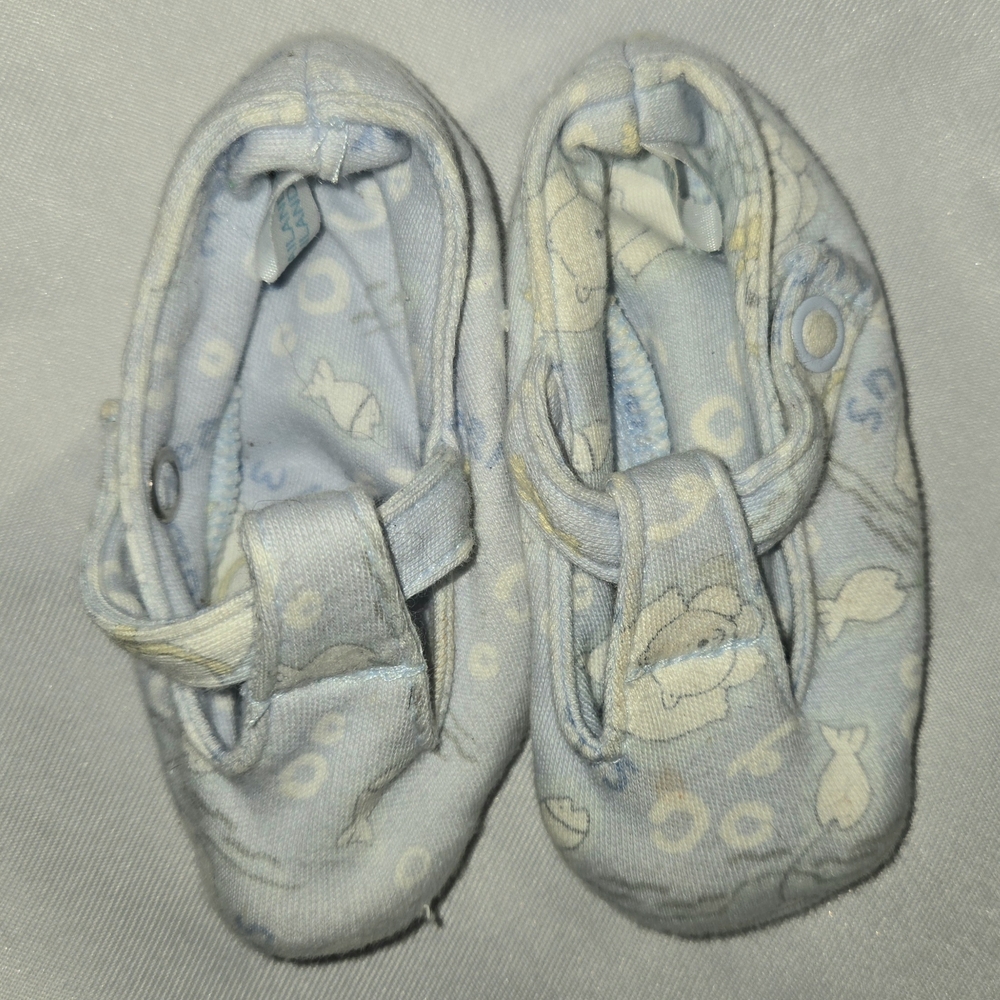 Adorable Blue Baby Booties Crib Shoes T Strap Snap Closure Soft Bottom 3-6 Month